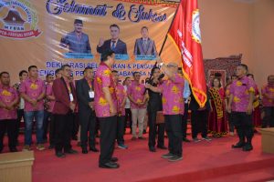 Resmi Dilantik, Khamozaro Waruwu Pimpin FORPEM FANITARA Periode 2024 – 2029