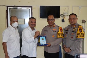 Silaturahmi ke PWI Sumut, Kapolrestabes Medan Ajak Wartawan Ciptakan Kota Medan Kondusif