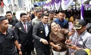 Kunjungan Pertama Sebagai Gubernur, Bobby Nasution Serap Aspirasi Warga Samosir