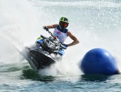 Rider Aquabike Sebut Danau Toba Menantang dan Indah