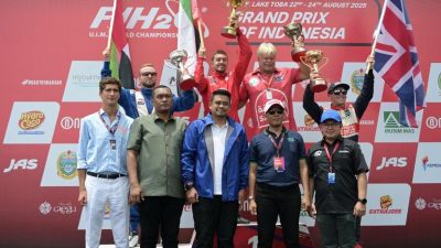 Tutup dan Serahkan Trofi Juara F1 Powerboat Indonesia, Bobby Nasution Optimis Tahun Depan Makin Baik Lagi