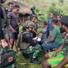 Satgas Yonif 112/DJ Bagikan Sembako dan Pengobatan Gratis ke Masyarakat Papua