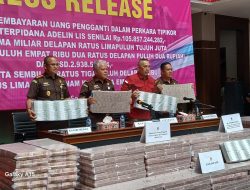 Terpidana Pembalakan Liar Adelin Lis Bayar Uang Pengganti Kepada Kejaksaan Sebesar 105 Miliar Rupiah dan US$ 2.938.556