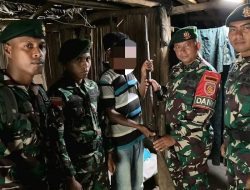 Satgas Yonarmed 12 Kostrad Kembali Terima Senjata Api dari Warga