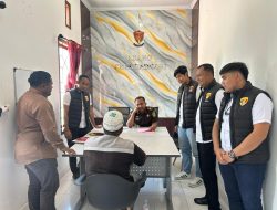 Penyidik Satreskrim Polres Bener Meriah Serahkan Tersangka Penyalahgunaan BBM Subsidi ke Kejaksaan