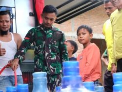 Kodim 0104/Aceh Timur Hadirkan Air Bersih Siap Minum Bagi Warga Terdampak Banjir di Kota Langsa