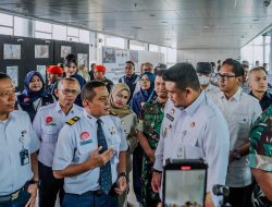 Cek Kesiapan Pelayanan Mudik Natal dan Tahun Baru, Rico Waas Bersama Bobby Nasution Tinjau Stasiun Medan