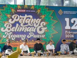 Hadiri Meugang Puasa di Masjid Raya Kedatukan Sunggal, Rico Waas: Bangsa Kuat Adalah Bangsa yang Menjaga Budaya
