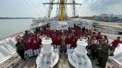 Pemko Medan Ajak Siswa Sekolah Rakyat Naik KRI Bima Suci