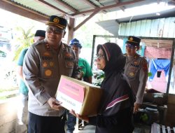 Kapolres Sibolga Berikan Bantuan Untuk Warga Penderita Stroke di Pasar Belakang