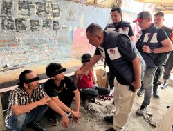 Mangkubumi Digerebek, Belasan Pria Lompat ke Sungai: Polisi Sita Sabu, Dollar Palsu, dan Sajam