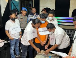 Polrestabes Medan Pra Rekontruksi Peredaran Narkoba di Phantom KTV : Ditemukan Miras